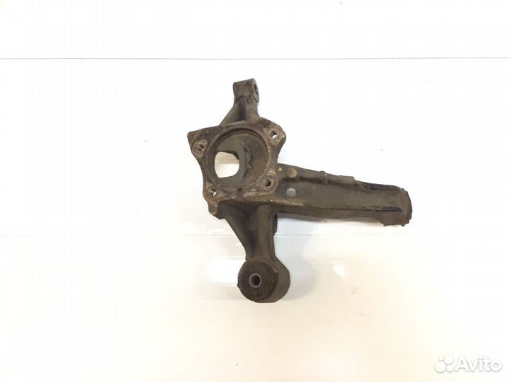 Toyota Camry V40 V50 камри Кулак Задний