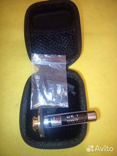 Пьезозвукосниматель для акустической гитары