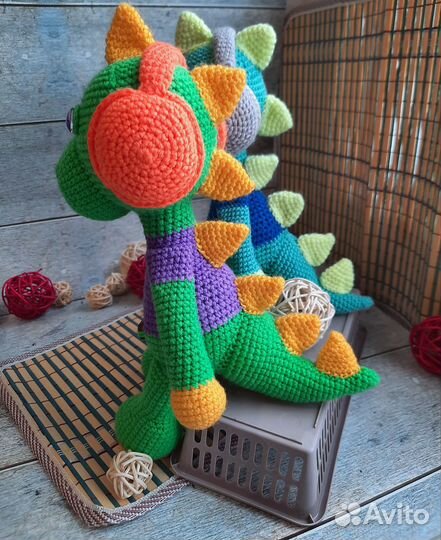 Вязаная игрушка динозавр дракон символ 2024 года