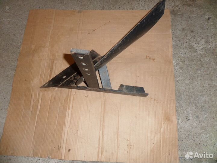 Плуг к мотоблоку