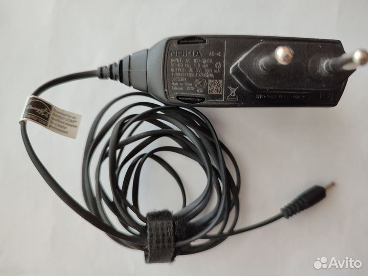 Сетевое зарядное устройство nokia AC-4E (тонкая)