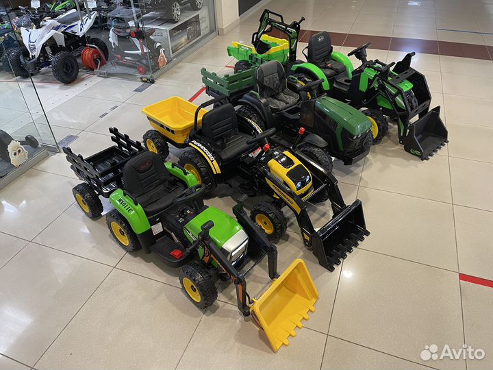 Детский электромобиль трактор