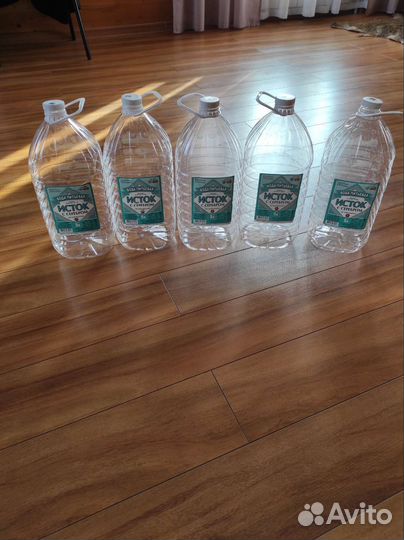 Баклажки из под воды