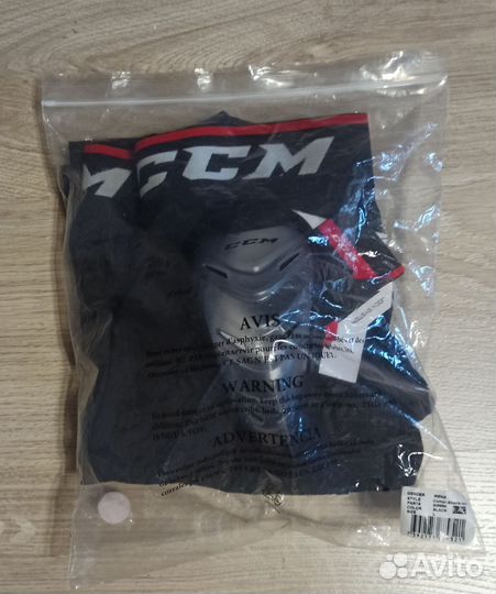 Компрессионные шорты CCM c ракушкой