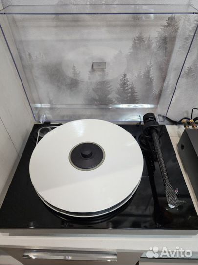 Виниловый проигрыватель Pro-Ject 2-Xperience Class