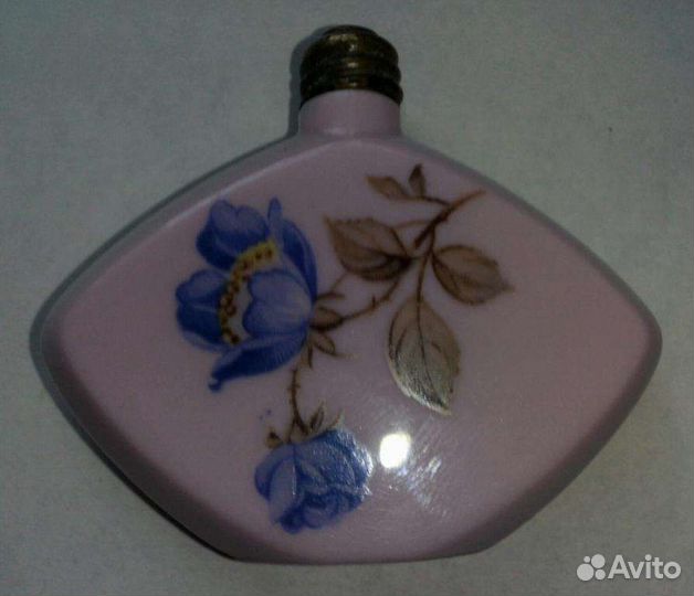 Старый флакон от духов упаковка