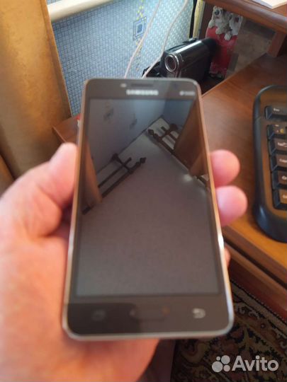 Телефон Samsung galaxy j2 prime 2018