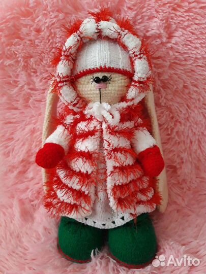 Вязаный зайка