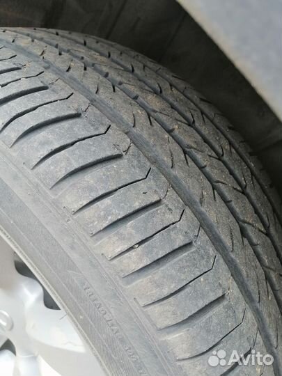 Bridgestone B330 255/55 R18
