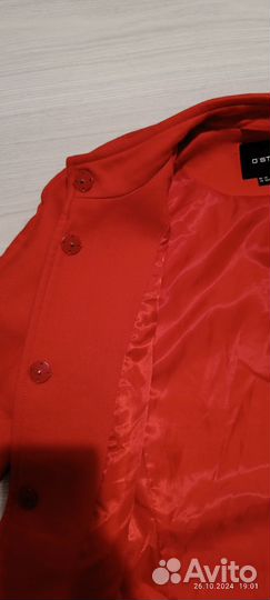 Пальто женское 42 44