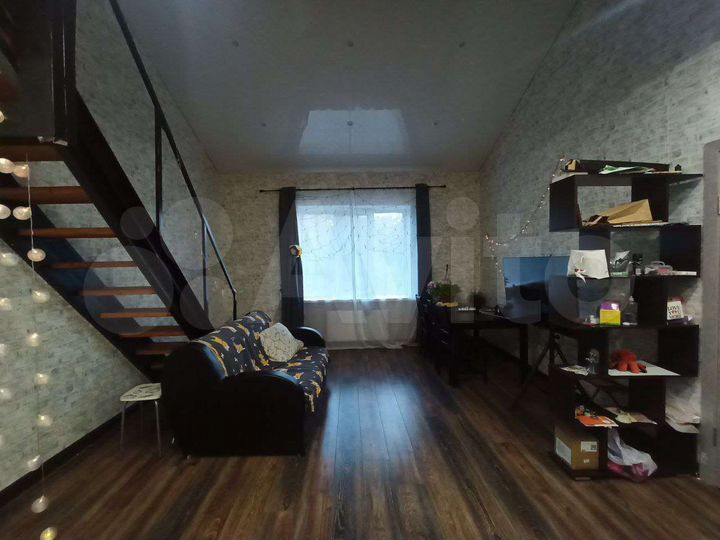 2-к. квартира, 70,2 м², 3/3 эт.