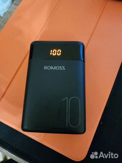 Power bank romoss