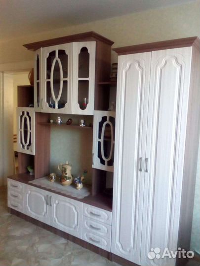 Стенка горка со шкафом в гостинную бу