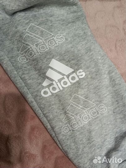 Продам штаны женские Adidas