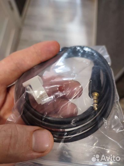 Aux кабель на suzuki grand vitara 2008