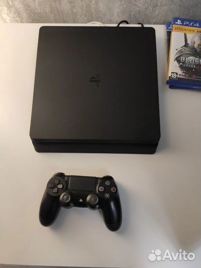 Sony PS4 Slim 1tb