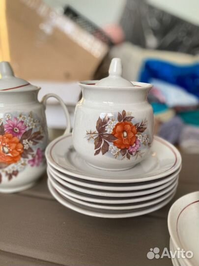 Чайный сервиз из форфора