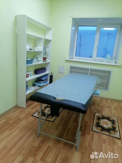 Массаж с выездом и в салоне