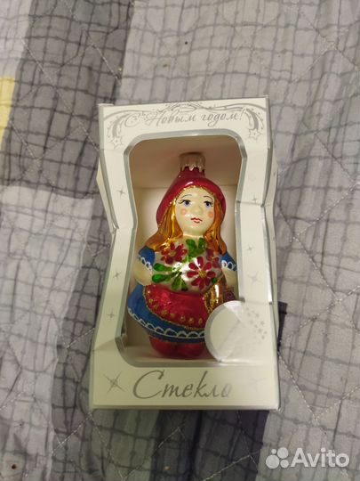 Елочная игрушка красная шапочка