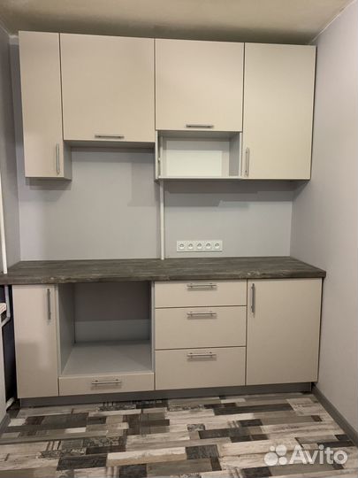 Прямая кухня в хрущёвку ксп:22961