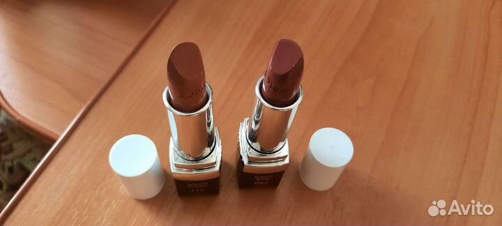 Блеск для губ dior addict;помада,блеск увел.об.губ
