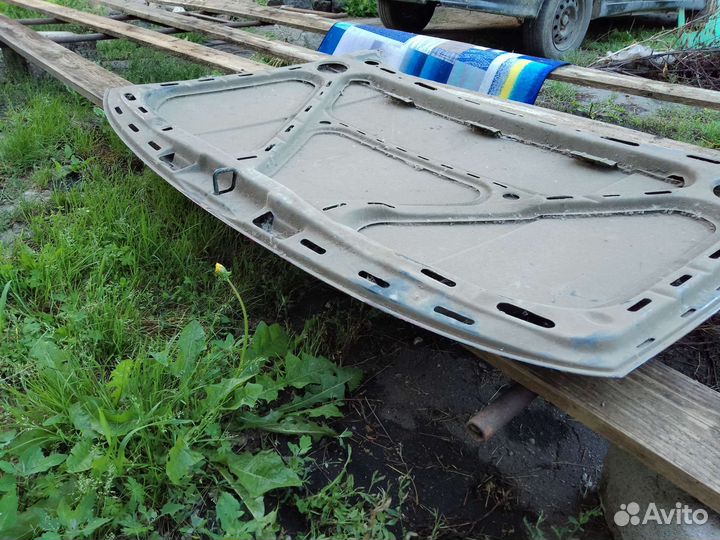 Капот passat б3