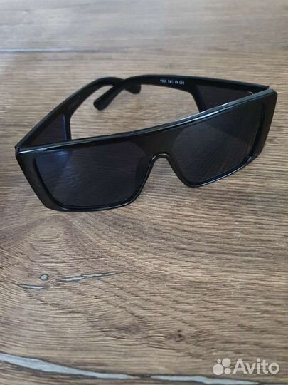 Солнцезащитные очки женские