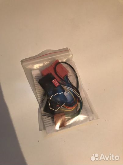 Интерфейс кнопок на руле для автомобилей Mazda 3,6