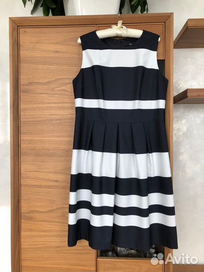 Платье hugo boss 48