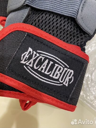 Спортивные перчатки Excalibur