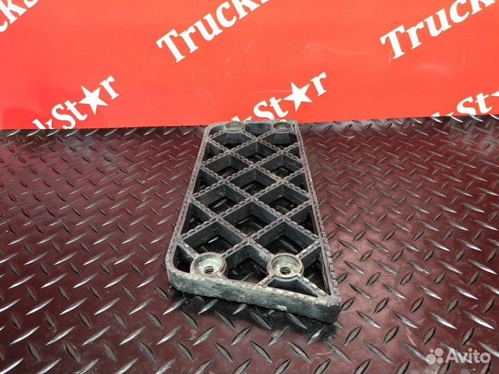 Площадка подножки камаз 5490