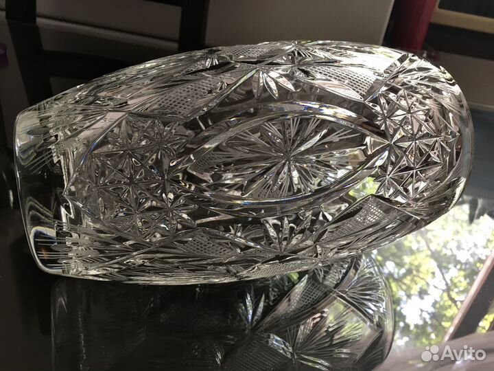 Интерьерные вазы для цветов