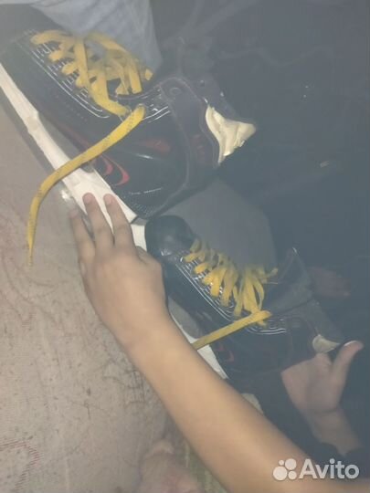 Хоккейные коньки bauer 40 размер