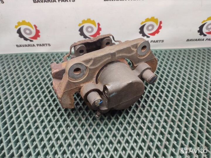 Суппорт тормозной передний левый Bmw X5 F15