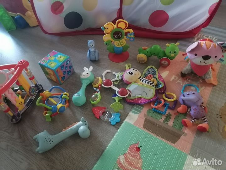 Развивающие игрушки