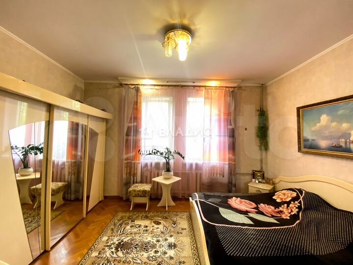 4-к. квартира, 92,6 м², 2/4 эт.