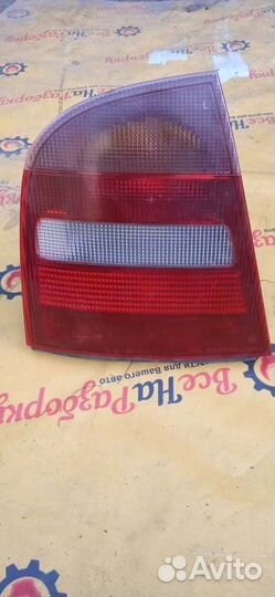 Фонарь задний левый Skoda Octavia хэтчбэк 2000