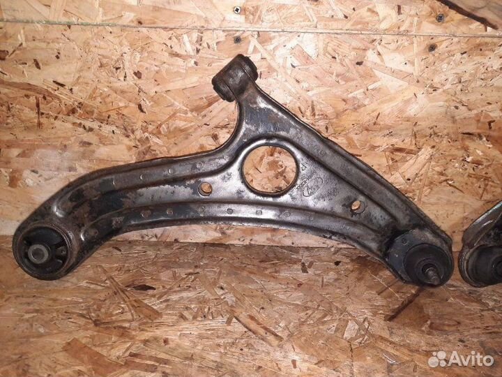 Рычаг подвески передний Hyundai Getz TB 5дв G4EE