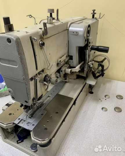 Петельная швейная машина typical gt 670-01