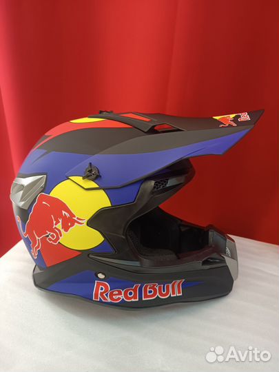 Кроссовый шлем новый
