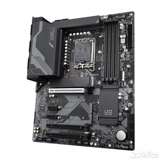 Материнские платы Gigabyte Z790 UD