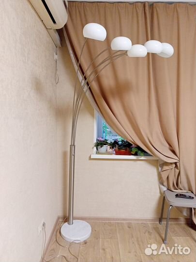 Светильник напольный