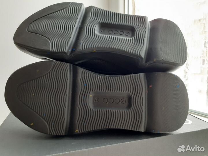 37 Кроссовки ecco chunky sniaker W