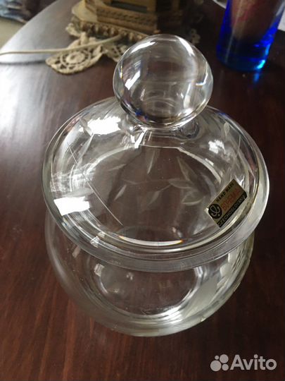 Ваза, конфетница, бисквитница с крышкой Богемия