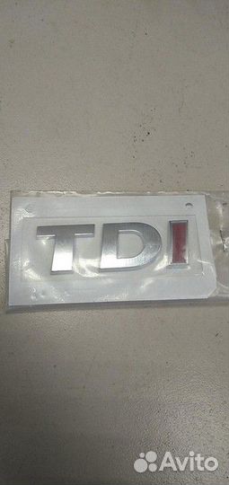 Эмблема на крышку багажника Volkswagen Passat