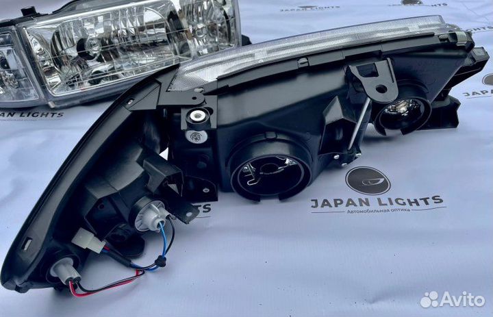 Фары хрустальные передние Toyota Cresta 90