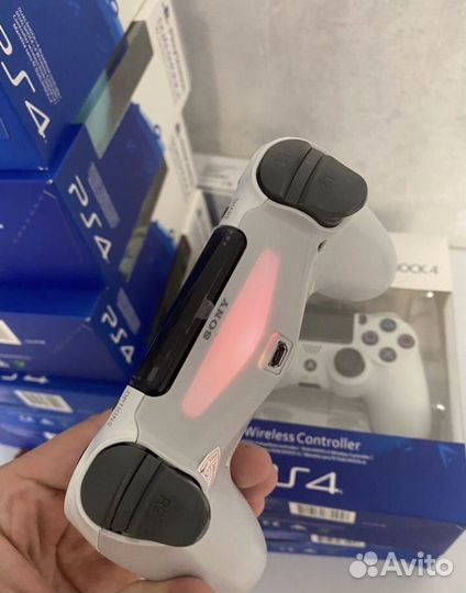 Sony PS4 / джостик на PS4