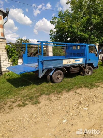 Mitsubishi Fuso Canter бортовой, 1991