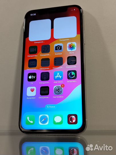 iPhone Xs, 64 ГБ