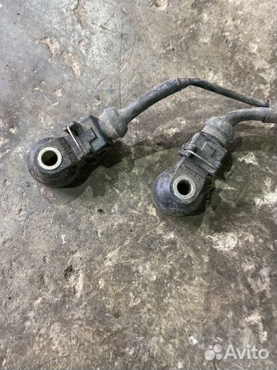 Датчик детонации Mercedes w220